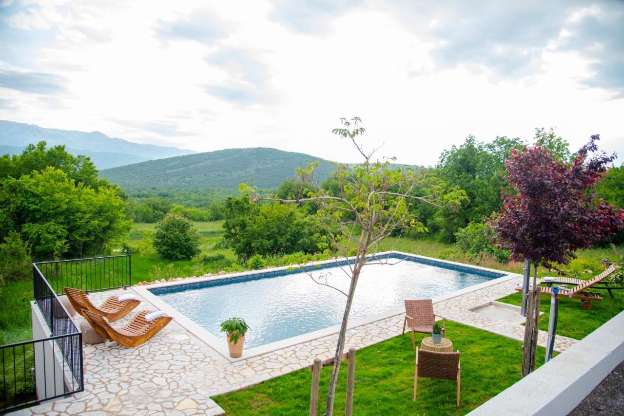 Villa Vita Trilj ภายนอก รูปภาพ