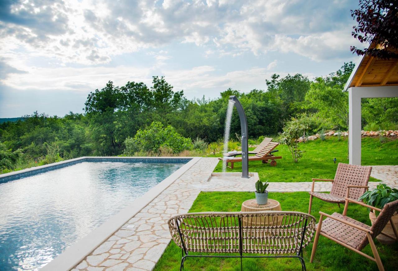 Villa Vita Trilj ภายนอก รูปภาพ
