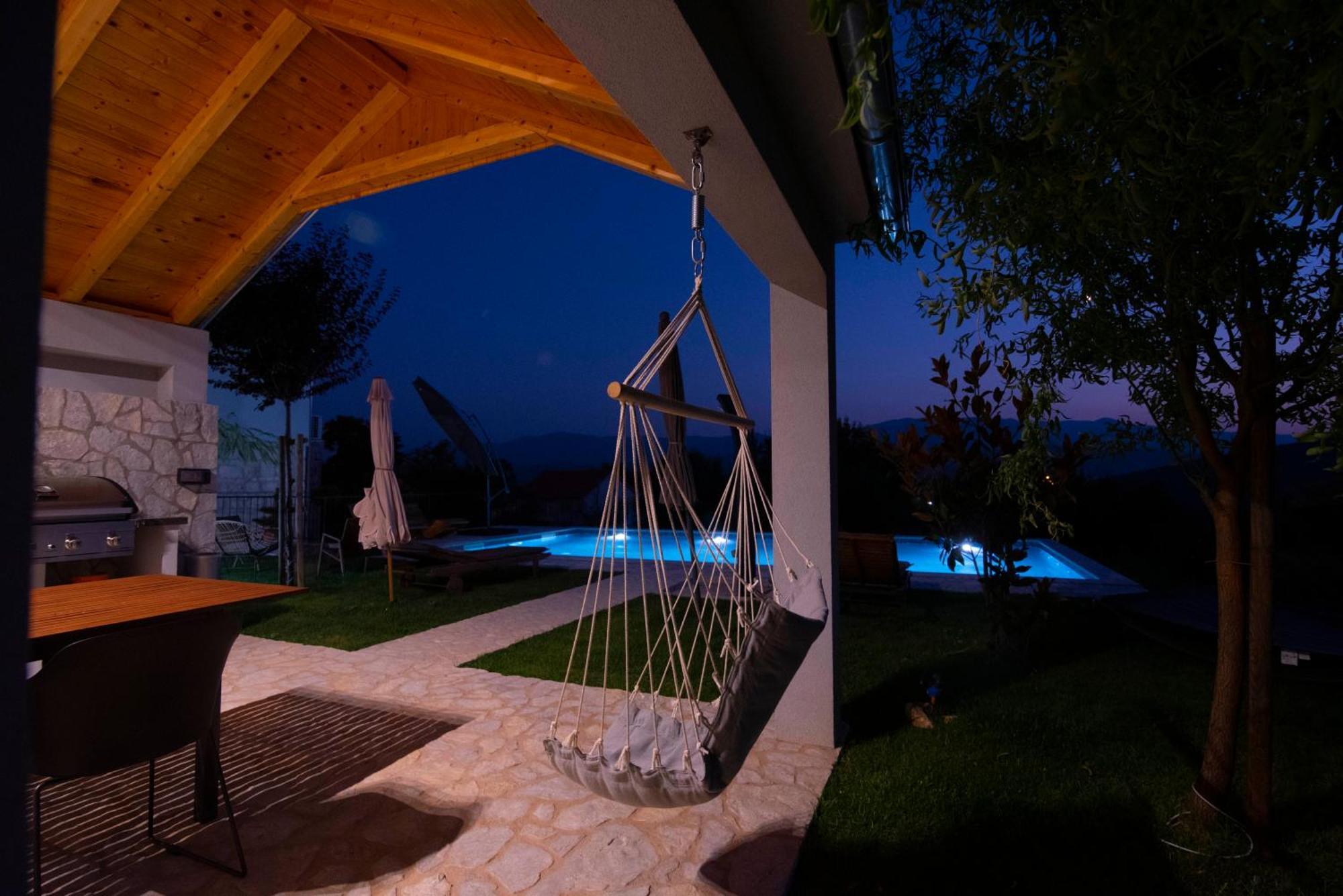 Villa Vita Trilj ภายนอก รูปภาพ