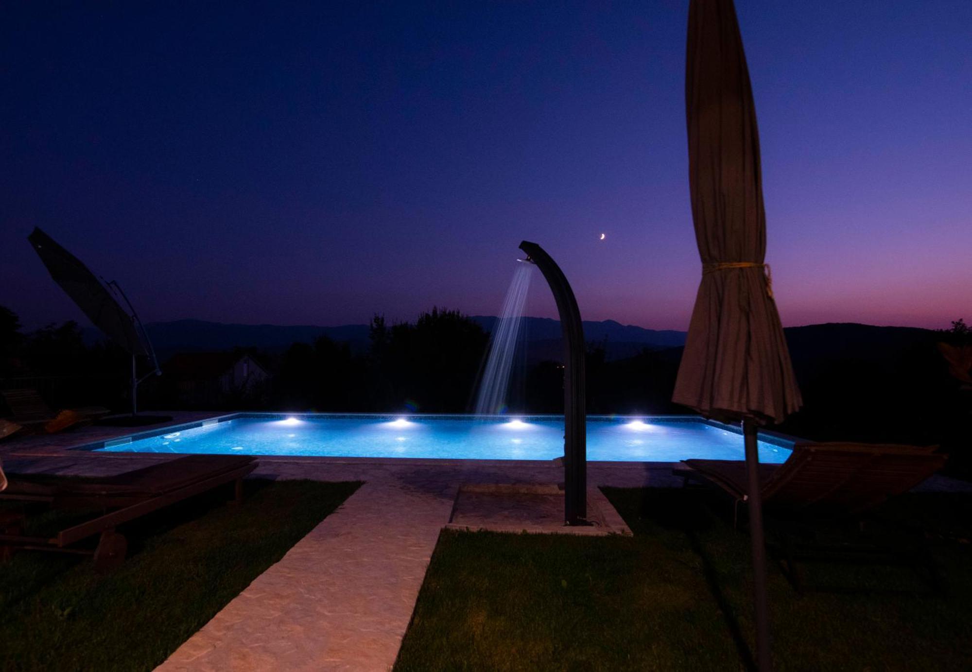 Villa Vita Trilj ภายนอก รูปภาพ
