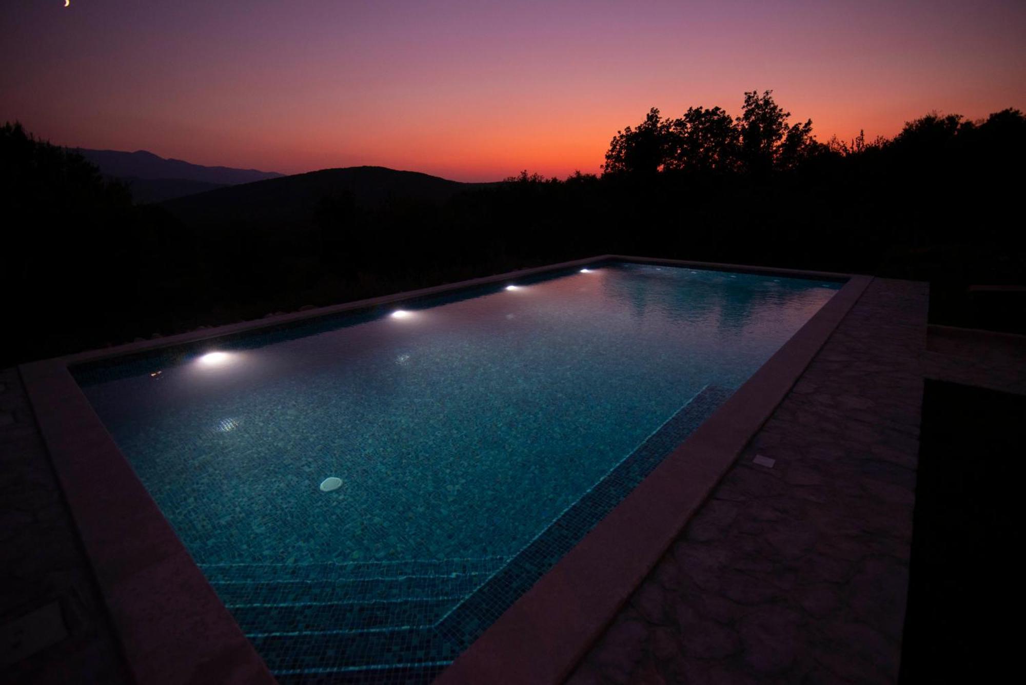 Villa Vita Trilj ภายนอก รูปภาพ